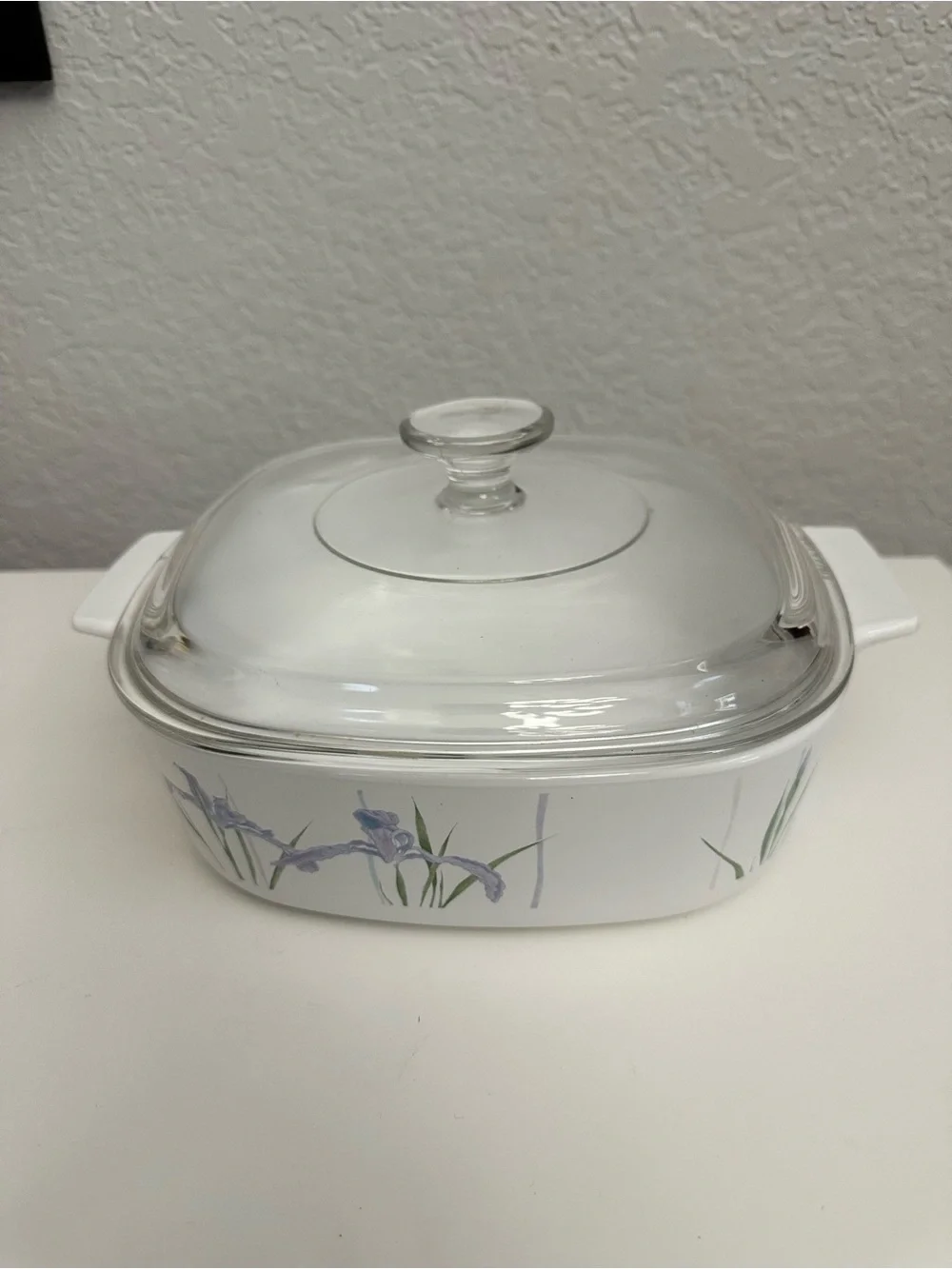 Vintage CorningWare Casserole Dish w/Lid-Shadow Iris Pattern(1985-1995)-2 Liter